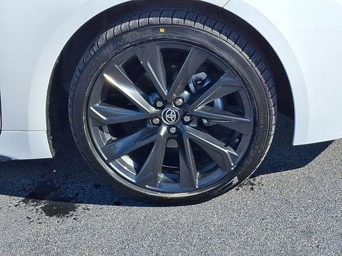 Used 2025 Toyota Corolla SE image 8