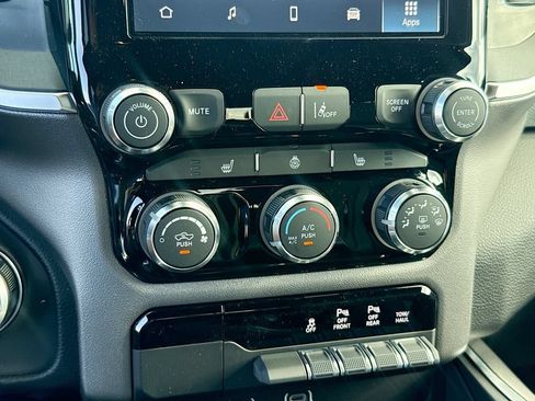 New 2026 RAM 1500 Big Horn AWD/4WD image 16
