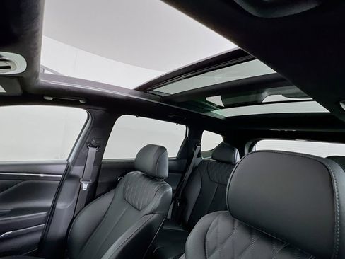 Used 2023 Hyundai Santa Fe Calligraphy image 22