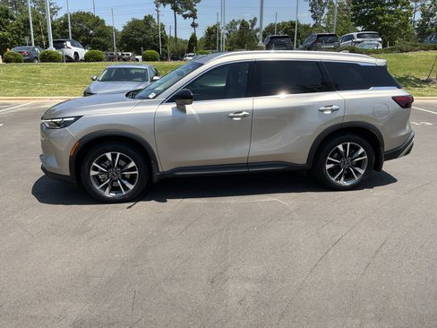 Used 2024 INFINITI QX60 Luxe w/ Performance Audio Package AWD/4WD image 14