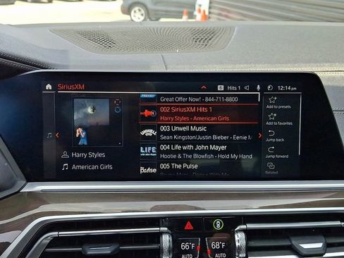 Used 2022 BMW X5 xDrive40i w/ Premium Package AWD/4WD image 23