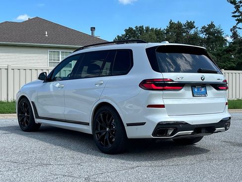 Used 2027 BMW X7 xDrive40i w/ M Sport Package AWD/4WD image 5