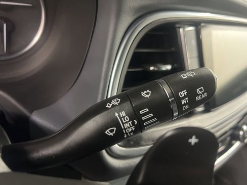 Used 2023 Buick Enclave Premium w/ Experience Buick Package image 15