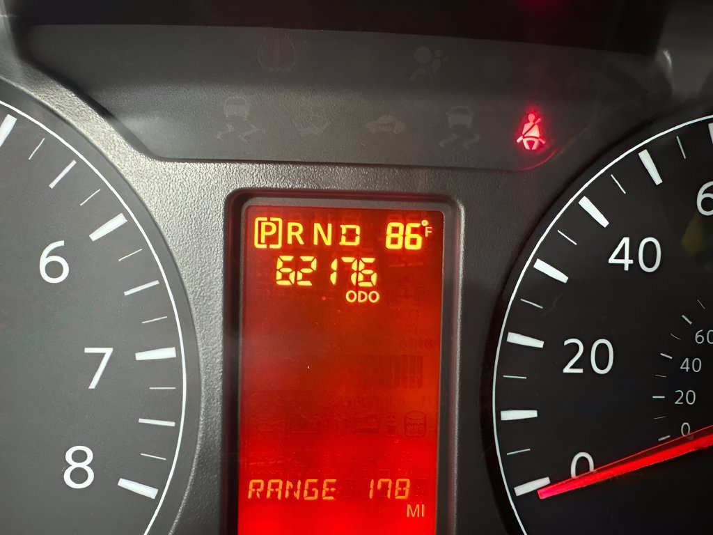 Used 2021 Nissan NV 2500 SV RWD image 13