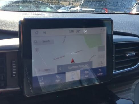 Used 2023 Ford Explorer Limited image 31