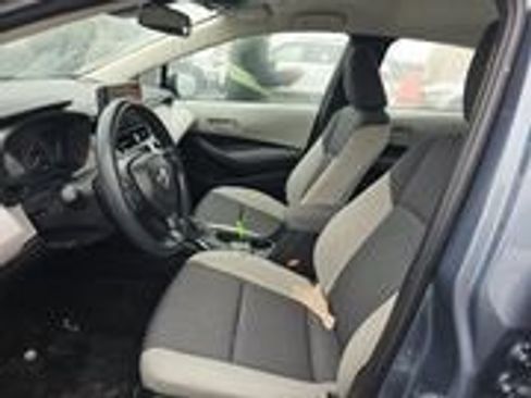 Used 2023 Toyota Corolla LE image 4