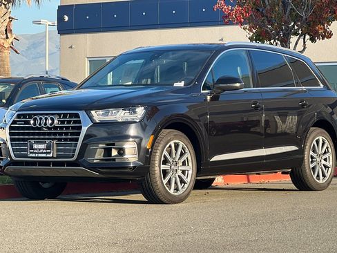 Used 2019 Audi Q7 3.0T Premium Plus w/ Premium Plus Package image 8