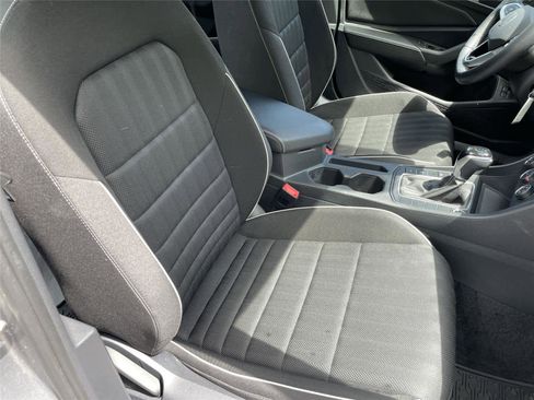 Used 2024 Volkswagen Jetta Sport FWD image 17