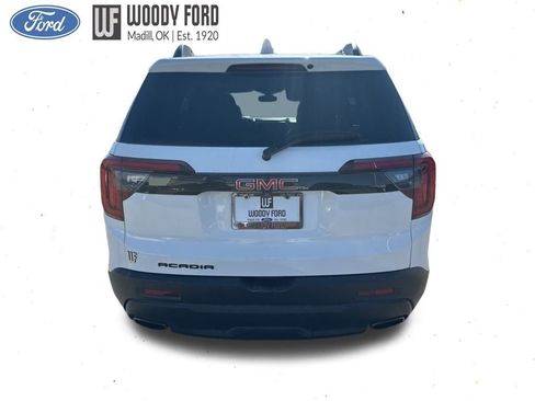 Used 2021 GMC Acadia SLT w/ Elevation Edition image 6