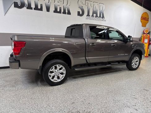 Used 2018 Nissan Titan Platinum Reserve w/ Platinum Utility Package image 46