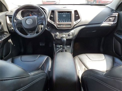 Used 2020 Jeep Cherokee Trailhawk w/ Cold Weather Group image 19