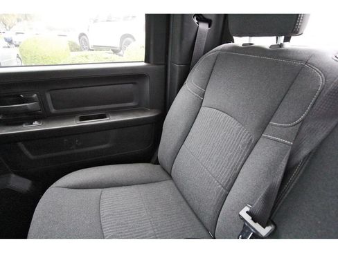 Used 2024 RAM 2500 Tradesman w/ Chrome Appearance Group AWD/4WD image 11