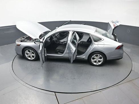 Certified 2024 Honda Accord LX image 42