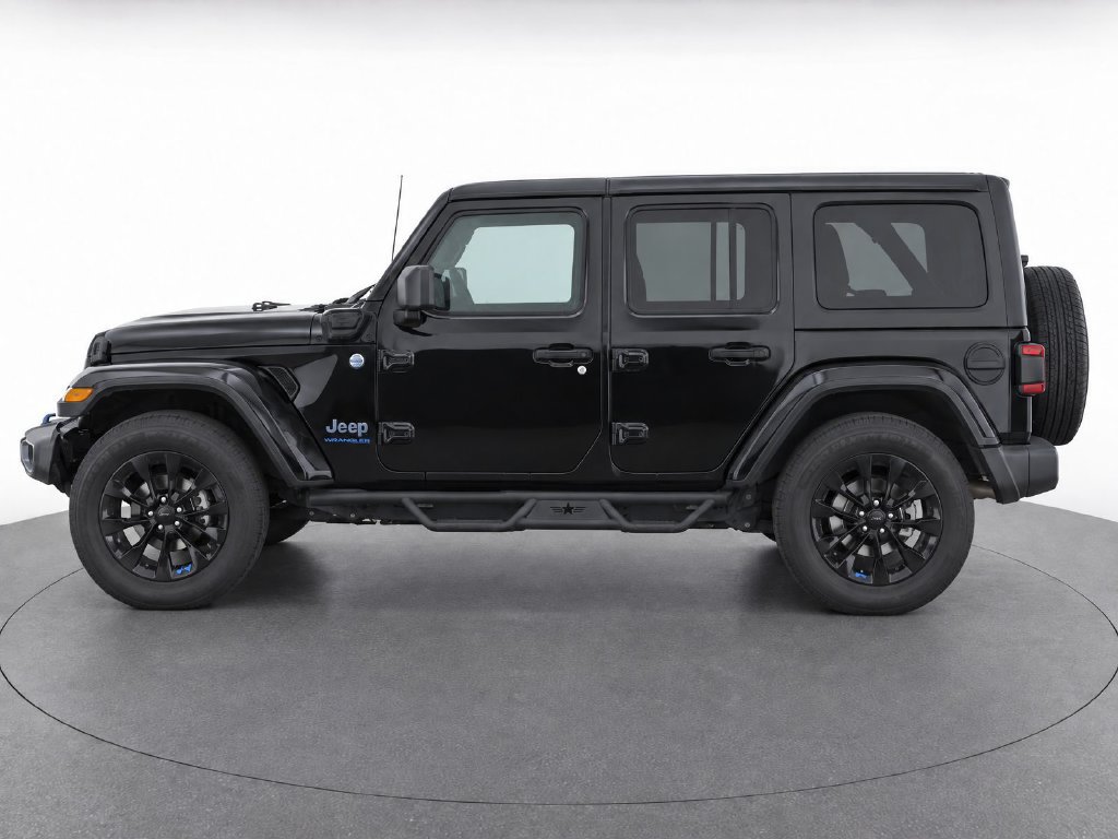 Used 2023 Jeep Wrangler Unlimited Sahara AWD/4WD image 6