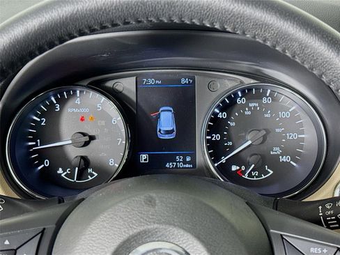 Used 2020 Nissan Rogue SL w/ Premium Package FWD image 14