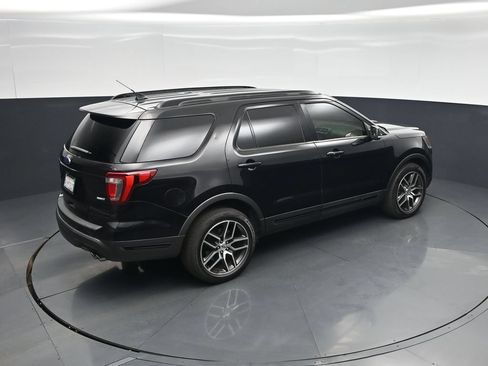 Used 2019 Ford Explorer Sport AWD/4WD image 42