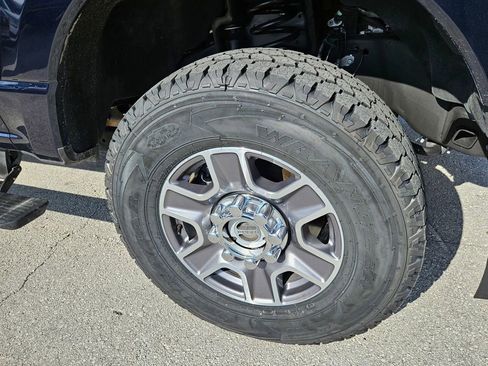 Used 2023 Ford F250 Lariat w/ Lariat Ultimate Package image 39