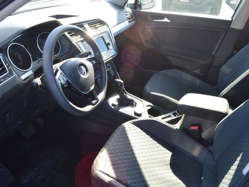Used 2021 Volkswagen Tiguan S AWD/4WD image 9