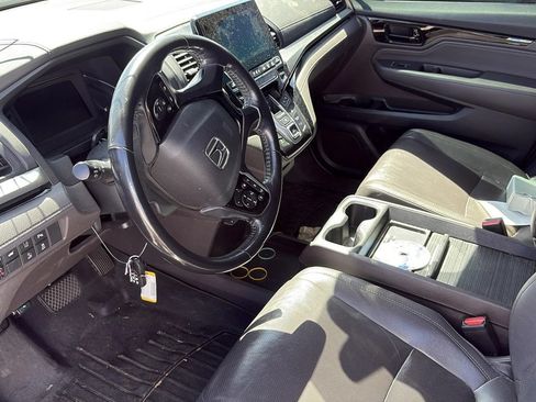 Used 2018 Honda Odyssey Elite image 9