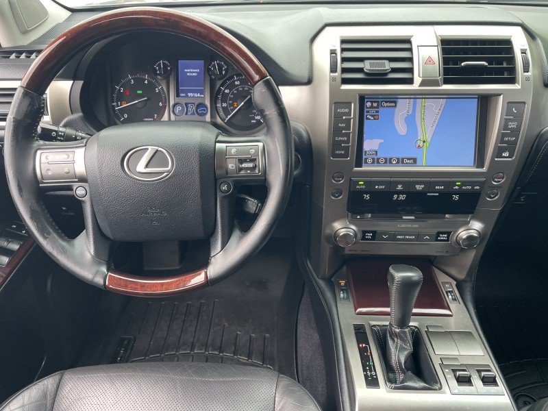 Used 2017 Lexus GX 460 Premium w/ Premium Package AWD/4WD image 15