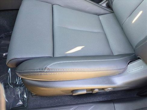 New 2026 Subaru Outback Touring image 4