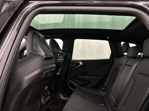 Used 2025 BMW X3 xDrive30i AWD/4WD image 23
