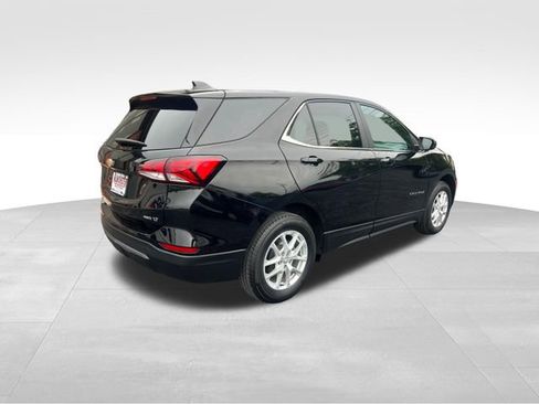 Used 2023 Chevrolet Equinox LT AWD/4WD image 7