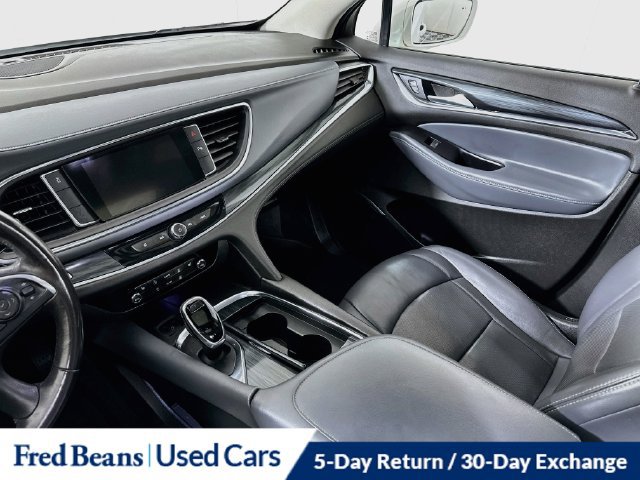 Used 2018 Buick Enclave Essence FWD image 30