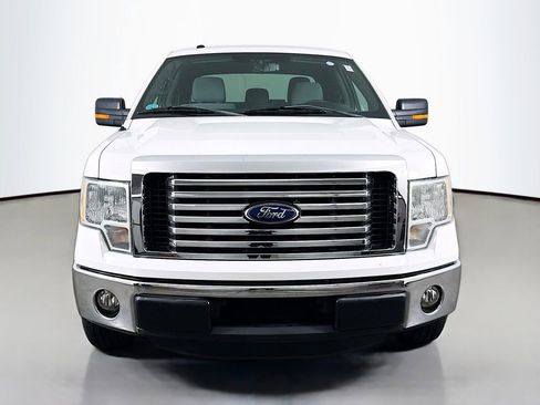 Used 2011 Ford F150 XLT w/ XLT Chrome Pkg image 2