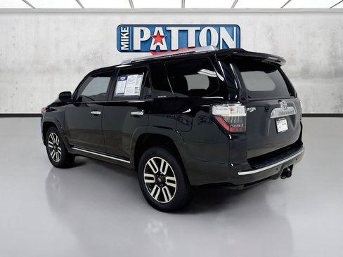 Used 2022 Toyota 4Runner Limited AWD/4WD image 5