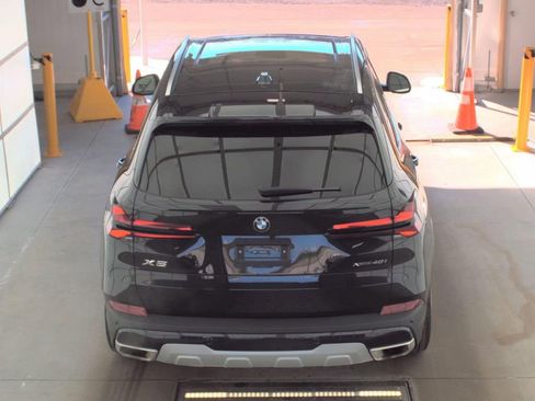 Used 2025 BMW X5 xDrive40i w/ Climate Comfort Package image 6