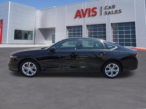 Used 2025 Honda Accord LX image 10