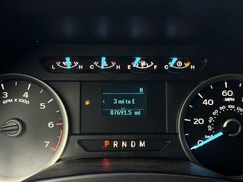 Used 2019 Ford F150 XLT image 10