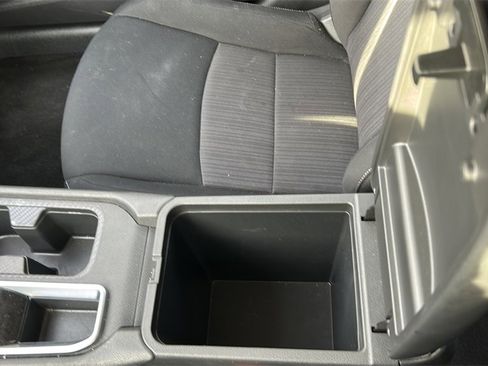 Used 2024 Nissan Sentra SV image 30