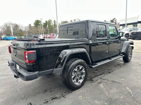 New 2026 Jeep Gladiator Mojave AWD/4WD image 5