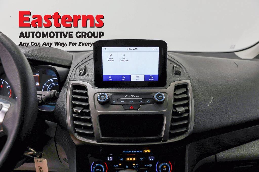 Used 2021 Ford Transit Connect XLT FWD image 13