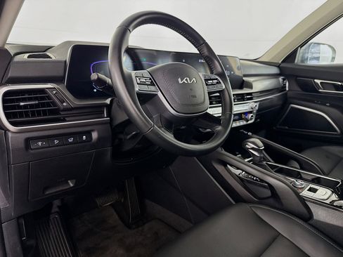 Used 2025 Kia Telluride S AWD/4WD image 22