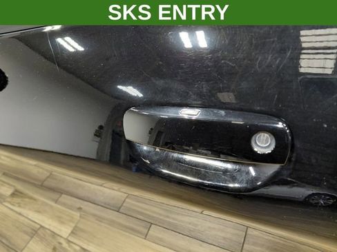 Used 2022 Dodge Challenger R/T Scat Pack RWD image 18