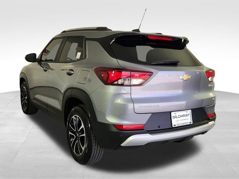 New 2026 Chevrolet TrailBlazer LT w/ LT Cold Weather Package FWD image 5