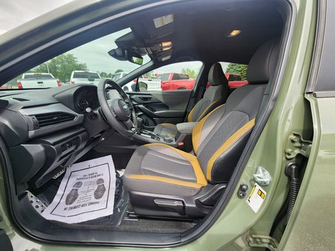 Used 2025 Subaru Crosstrek 2.5i Sport AWD/4WD image 18