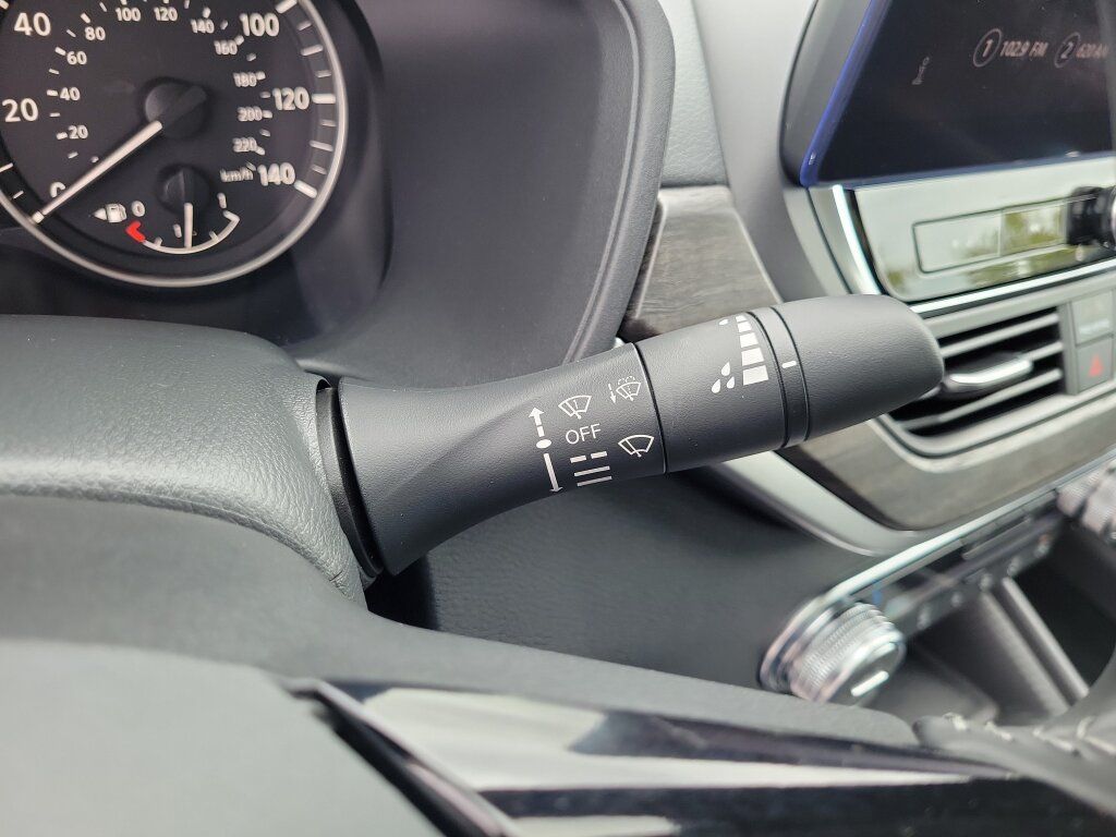 New 2026 Nissan Altima 2.5 SV FWD image 24