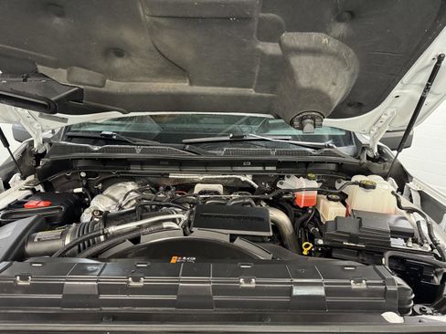 Used 2024 GMC Sierra 3500 Denali Ultimate image 12