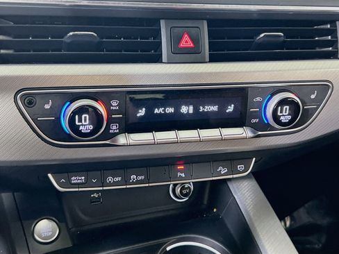 Used 2018 Audi A4 2.0T allroad Premium Plus AWD/4WD image 15