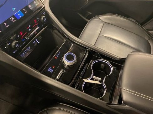 Used 2022 Jeep Grand Cherokee L Limited w/ Trailer Tow Group (B) image 17