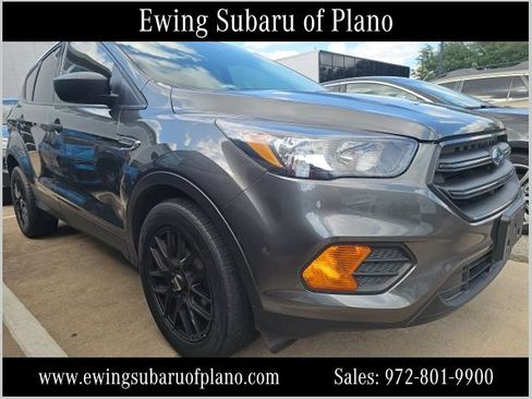Used 2018 Ford Escape S FWD image 1
