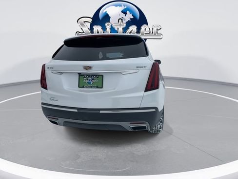 Used 2025 Cadillac XT5 Premium Luxury image 8