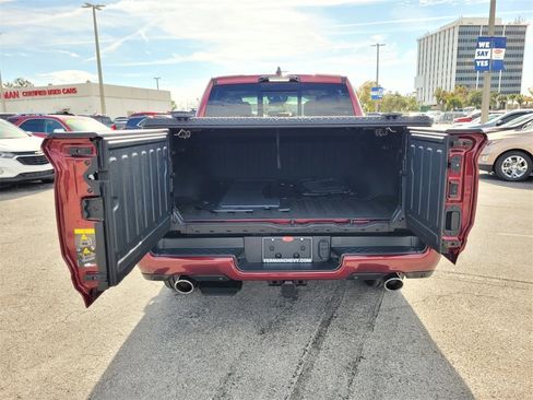 Used 2021 RAM 1500 Limited image 11