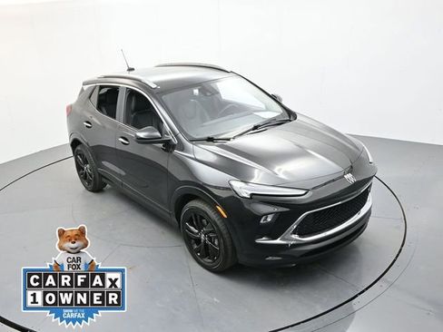 Used 2024 Buick Encore GX Sport Touring image 21