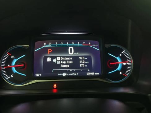 Used 2019 Honda Pilot Touring image 12