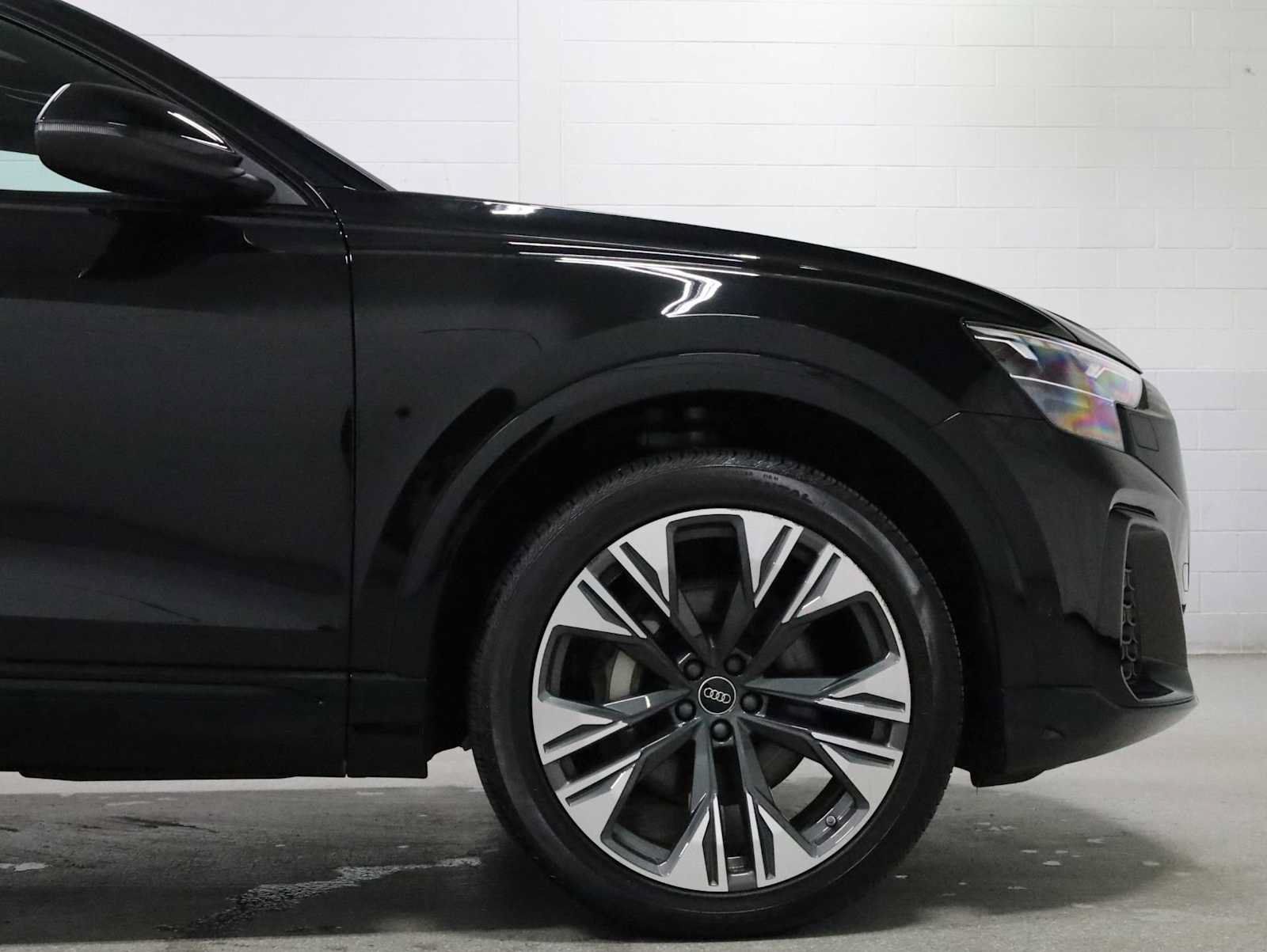 Used 2024 Audi Q8 Premium Plus AWD/4WD image 11